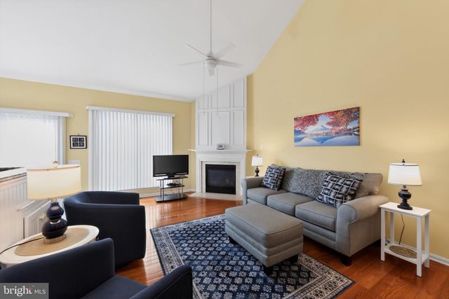 604 MARTIN DR, Avondale, PA 19311