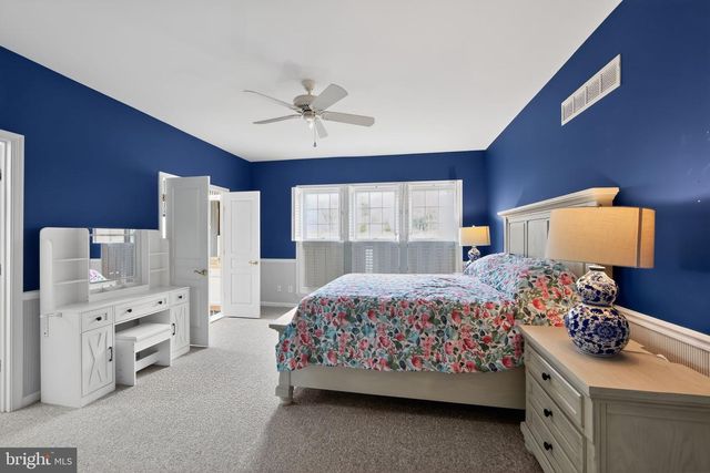 604 MARTIN DR, Avondale, PA 19311