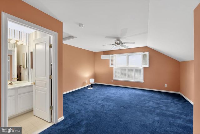 604 MARTIN DR, Avondale, PA 19311