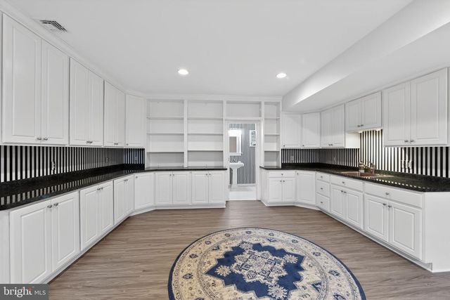 604 MARTIN DR, Avondale, PA 19311