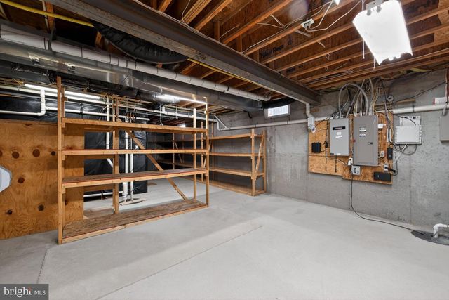 604 MARTIN DR, Avondale, PA 19311