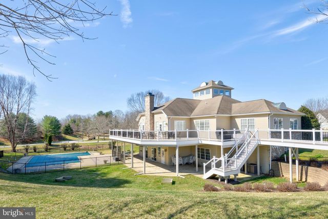 604 MARTIN DR, Avondale, PA 19311