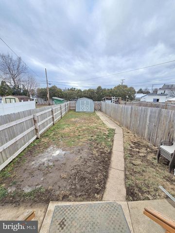 4852 8TH AVE, Temple, PA 19560