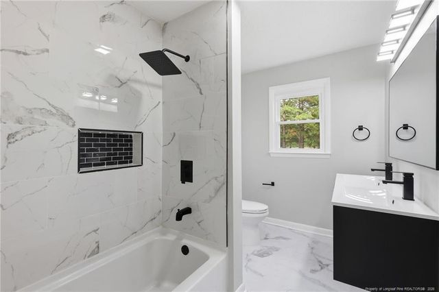 2259 Lake Upchurch Drive, Parkton, NC 28371