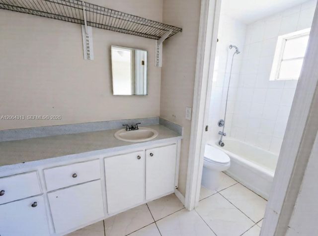 1525 NW 19th Ter 23, Miami, FL 33125