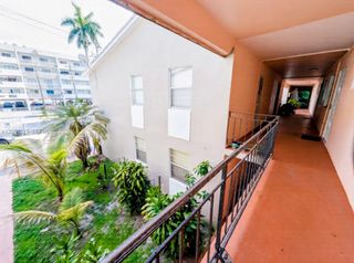 1525 NW 19th Ter 23, Miami, FL 33125