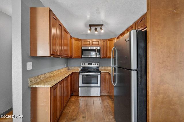 493 W Baltimore Drive, Deland, FL 32720