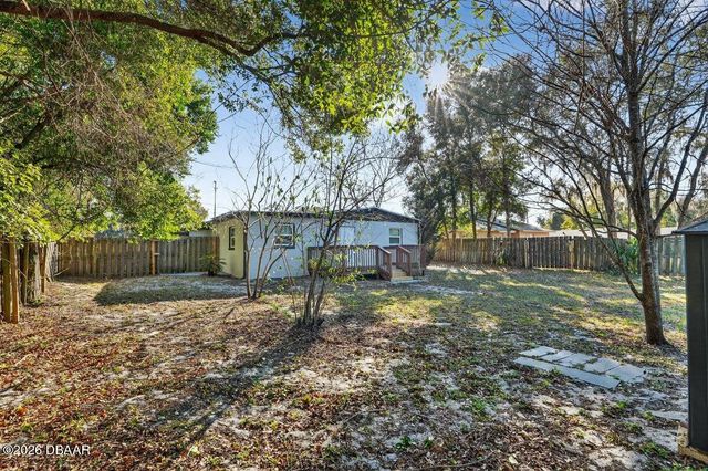 493 W Baltimore Drive, Deland, FL 32720