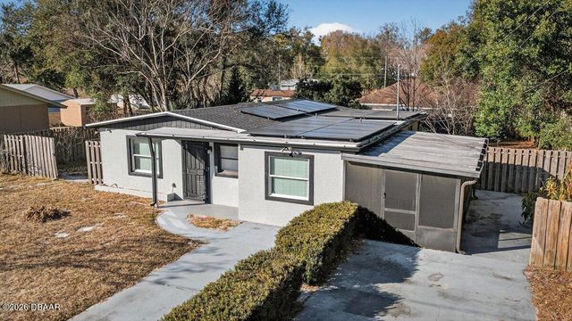 493 W Baltimore Drive, Deland, FL 32720