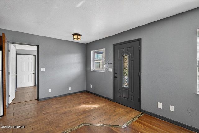 493 W Baltimore Drive, Deland, FL 32720