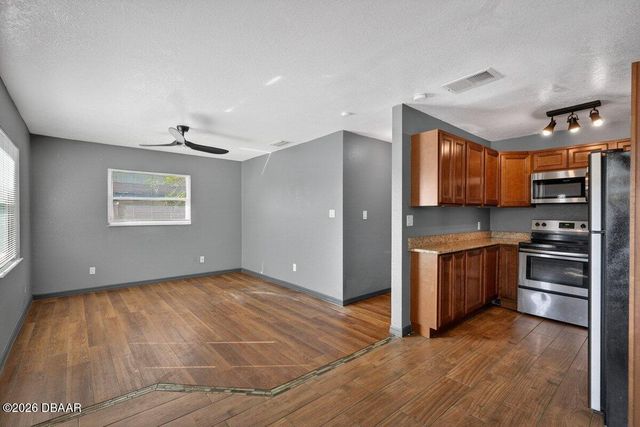 493 W Baltimore Drive, Deland, FL 32720