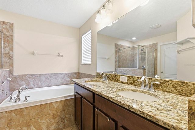 10135 NEWMINSTER LOOP, Ruskin, FL 33573