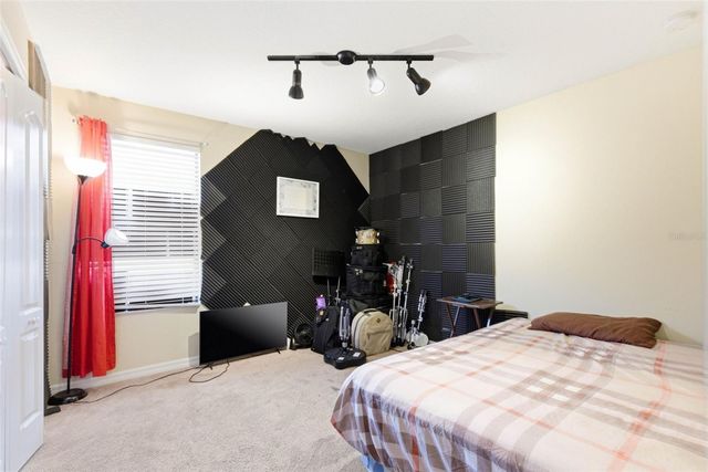 10135 NEWMINSTER LOOP, Ruskin, FL 33573