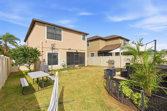 10135 NEWMINSTER LOOP, Ruskin, FL 33573