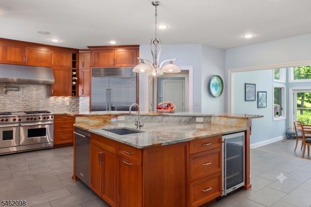 2 Cobblefield Rd, Mendham Twp., NJ 07945