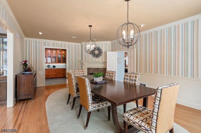 2 Cobblefield Rd, Mendham Twp., NJ 07945