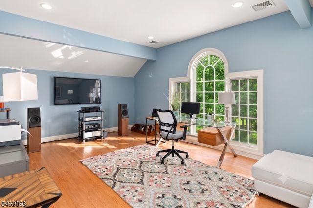 2 Cobblefield Rd, Mendham Twp., NJ 07945