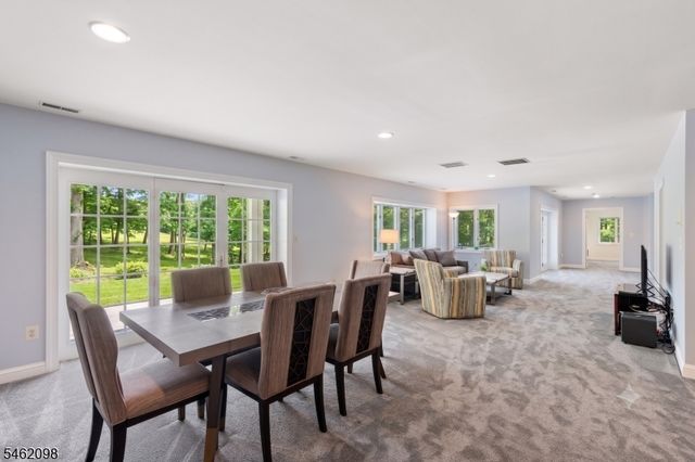 2 Cobblefield Rd, Mendham Twp., NJ 07945