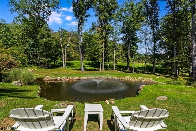 2 Cobblefield Rd, Mendham Twp., NJ 07945