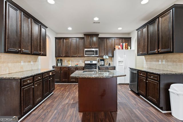 466 Astoria Way, Mcdonough, GA 30253