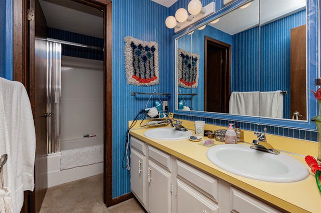 200 Westbend Circle, Ames, IA 50014