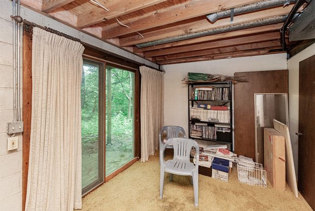 200 Westbend Circle, Ames, IA 50014