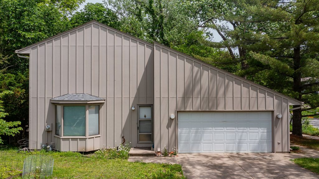 200 Westbend Circle, Ames, IA 50014