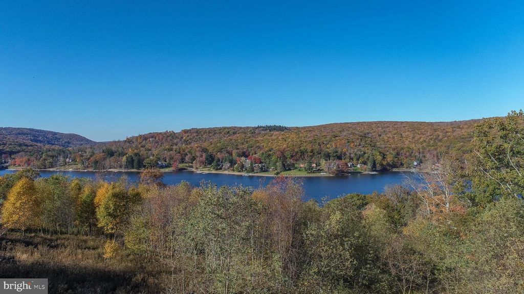 7 OVERLOOK RIDGE DRIVE, Oakland, MD 21550