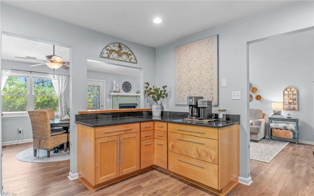 2001 Ealing CRES, Virginia Beach, VA 23454