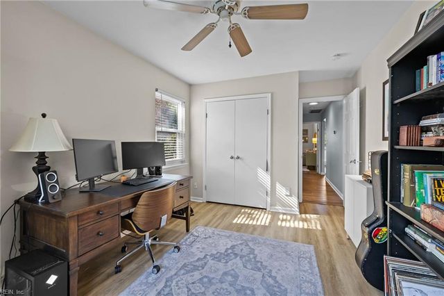 2001 Ealing CRES, Virginia Beach, VA 23454