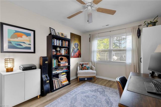 2001 Ealing CRES, Virginia Beach, VA 23454