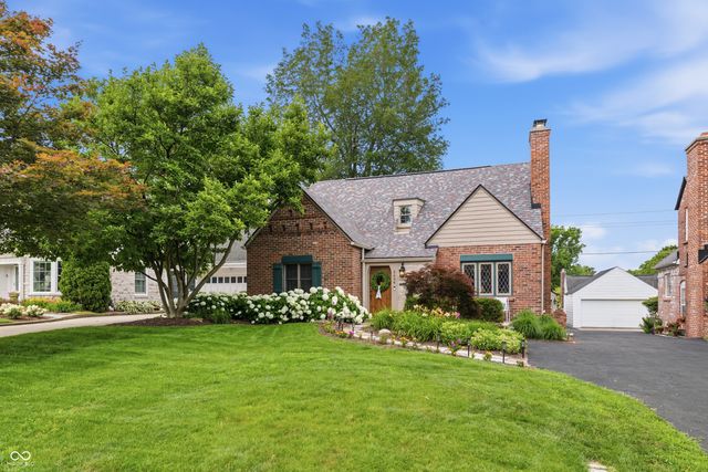 5454 N Illinois Street, Indianapolis, IN 46208