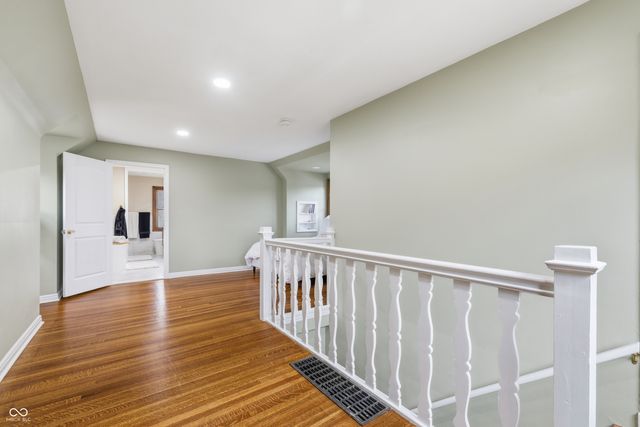 5454 N Illinois Street, Indianapolis, IN 46208