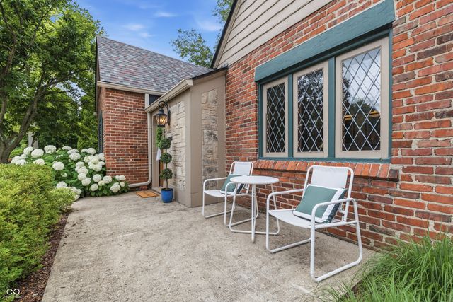 5454 N Illinois Street, Indianapolis, IN 46208