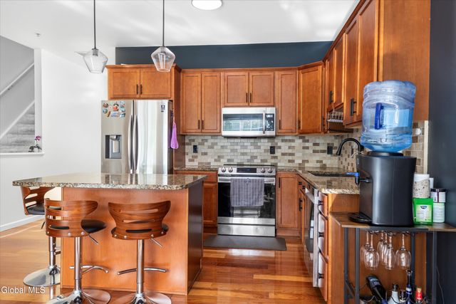 401 Avalon Place, Cohoes, NY 12047