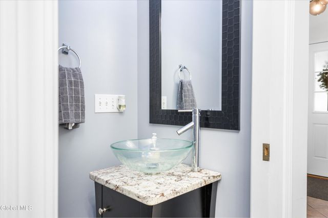 401 Avalon Place, Cohoes, NY 12047