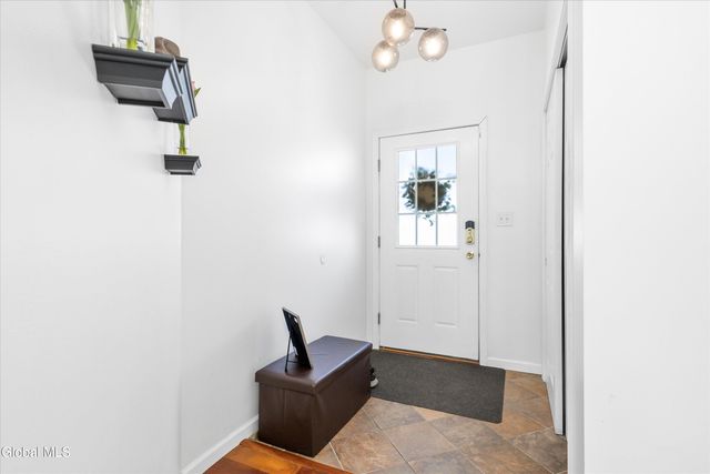 401 Avalon Place, Cohoes, NY 12047