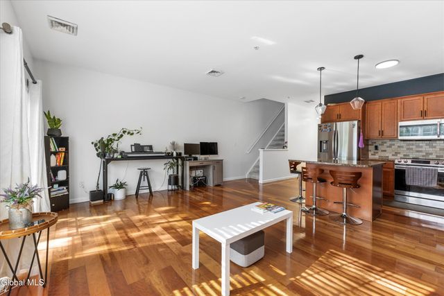 401 Avalon Place, Cohoes, NY 12047