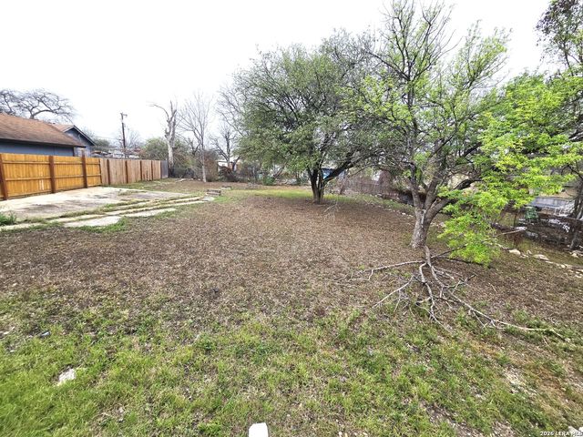 118 FUENTE ALY, San Antonio, TX 78210