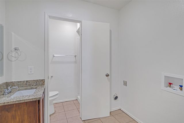 210 Rolston Road 1, Irving, TX 75060
