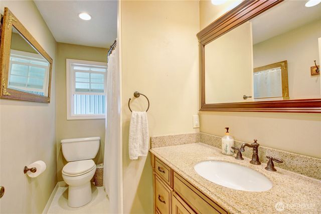 21213 Plaza Drive, Sedro Woolley, WA 98284