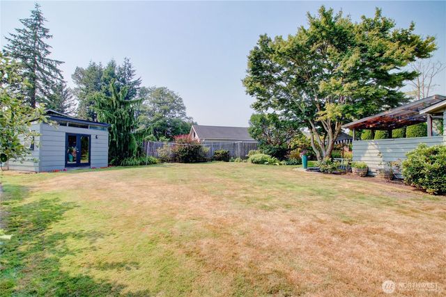 21213 Plaza Drive, Sedro Woolley, WA 98284