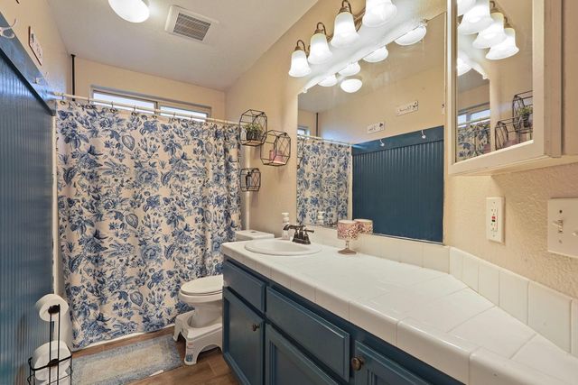 236 Sasha Rose Dr, Galt, CA 95632