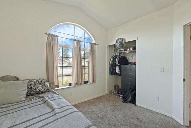 236 Sasha Rose Dr, Galt, CA 95632