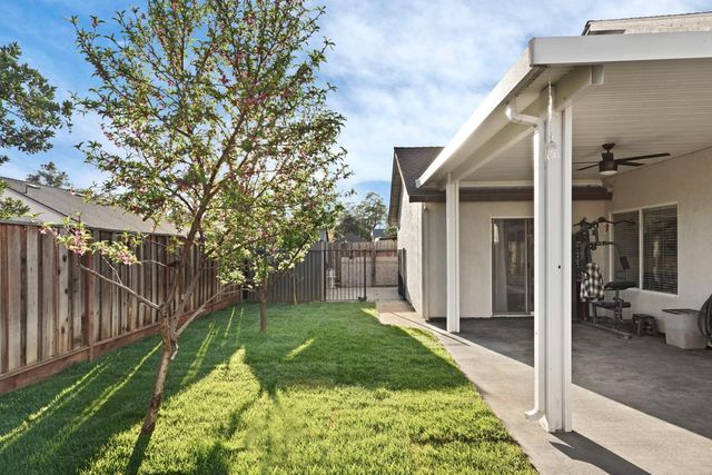 236 Sasha Rose Dr, Galt, CA 95632