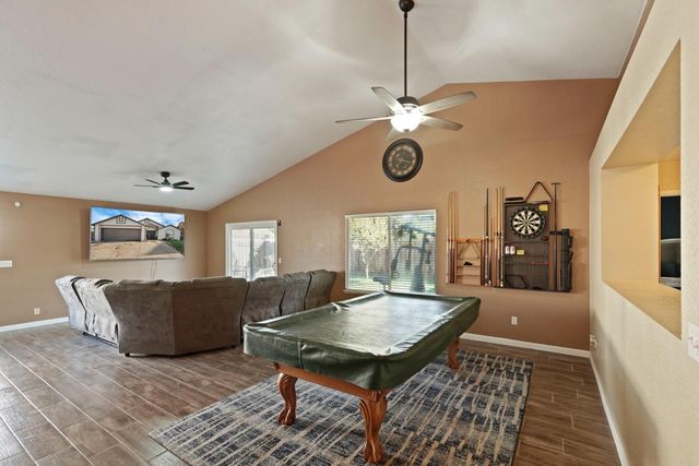 236 Sasha Rose Dr, Galt, CA 95632