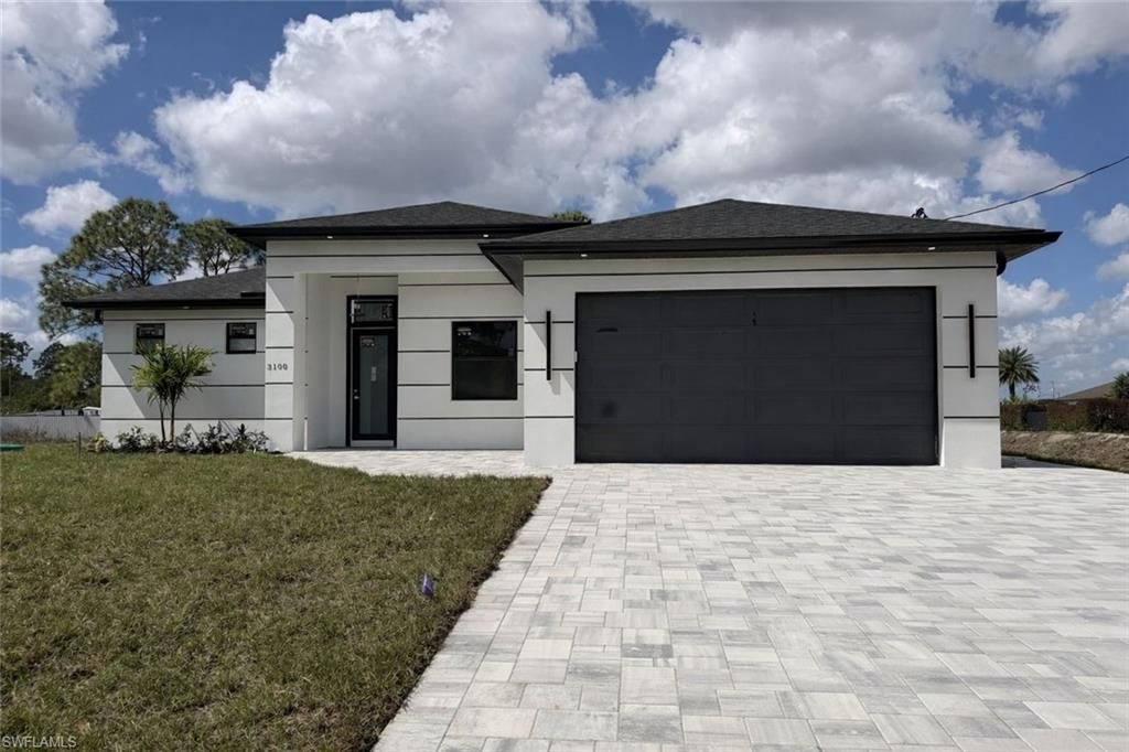 3100 Colin AVE S, Lehigh Acres, FL 33976