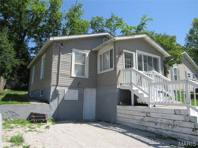 3034 Glenwood Avenue, Alton, IL 62002