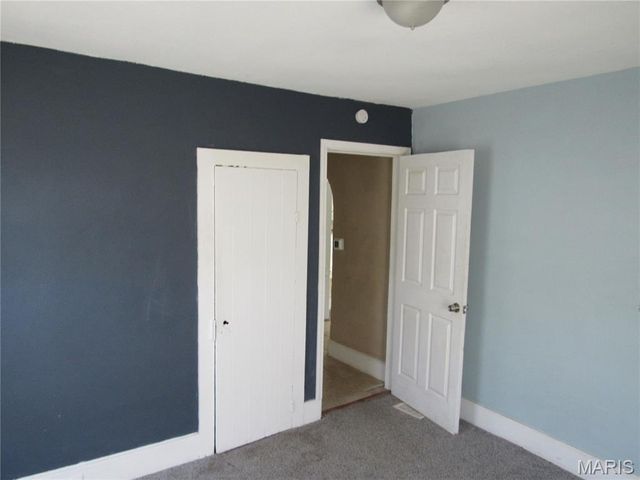 3034 Glenwood Avenue, Alton, IL 62002