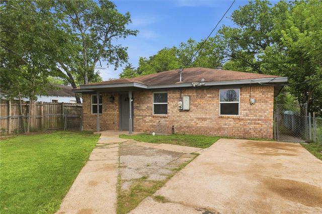 502 West 14th Street, Bryan, TX 77803